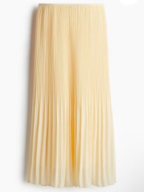 H&M Pleated Maxi Skirt in Soft Yellow